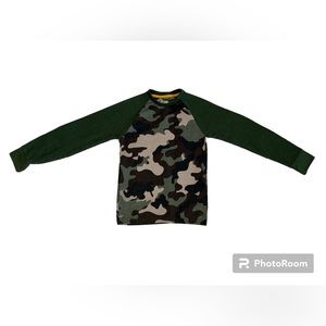 Camo/green waffle knit long sleeve waffle knit shirt boys size 8